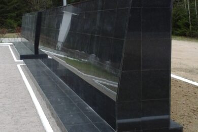 Укладка гранита