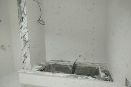 Монтаж Мрамора, ванна